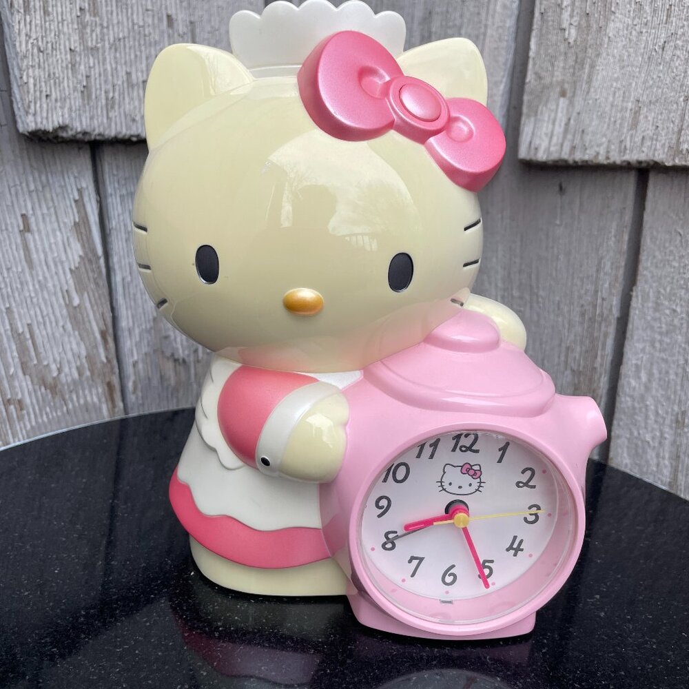 Hello Kitty Vtg Alarm Clock Sanrio Maid Teapot